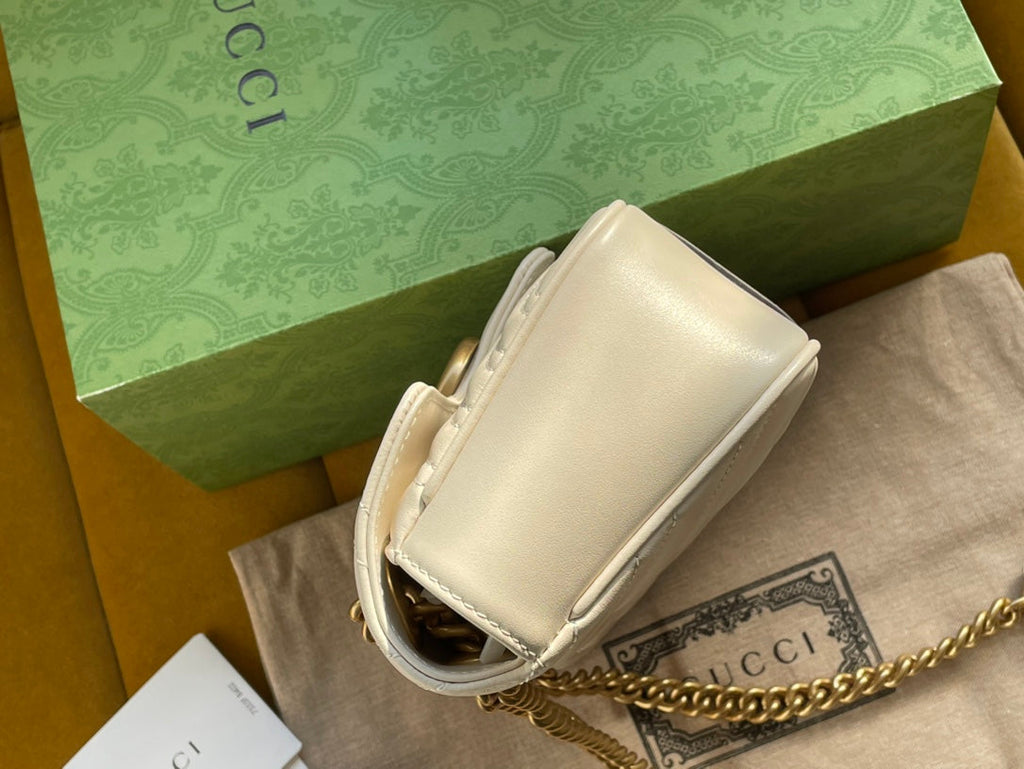 SAC GG MARMONT MATELASSÉ PETIT 22 EN CUIR DE VEAU BLANC