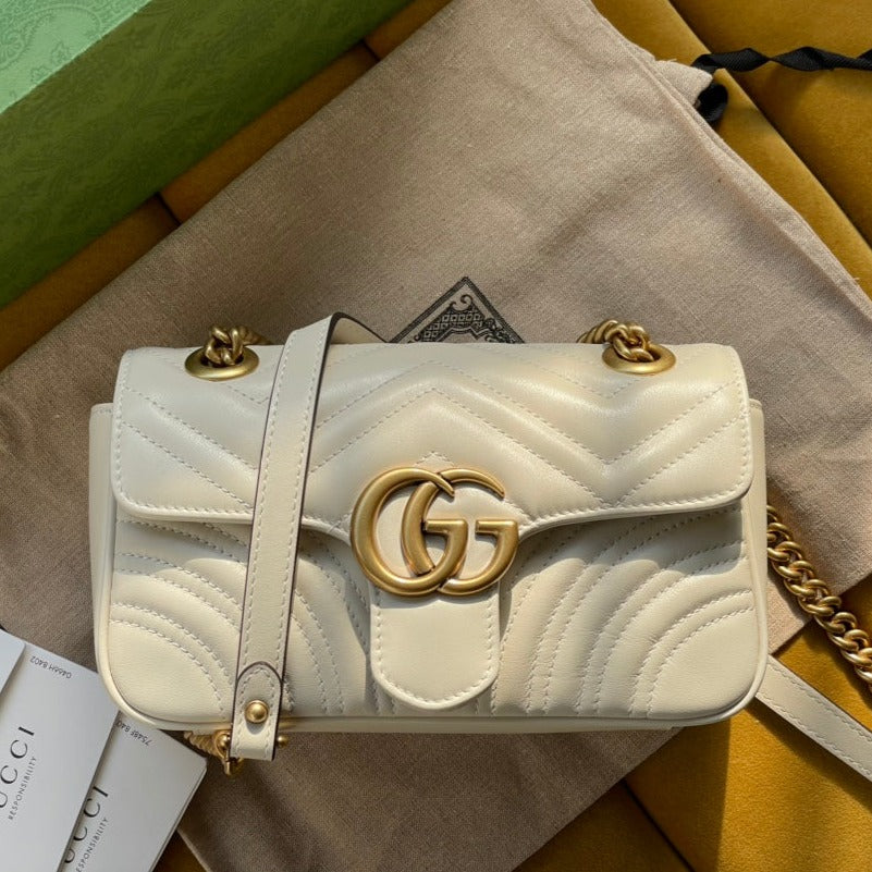 SAC GG MARMONT MATELASSÉ PETIT 22 EN CUIR DE VEAU BLANC