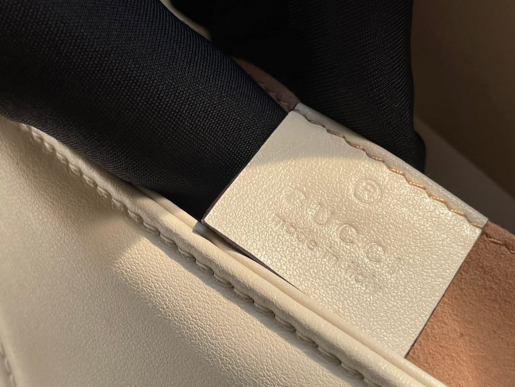 SAC GG MARMONT MATELASSÉ PETIT 22 EN CUIR DE VEAU BLANC