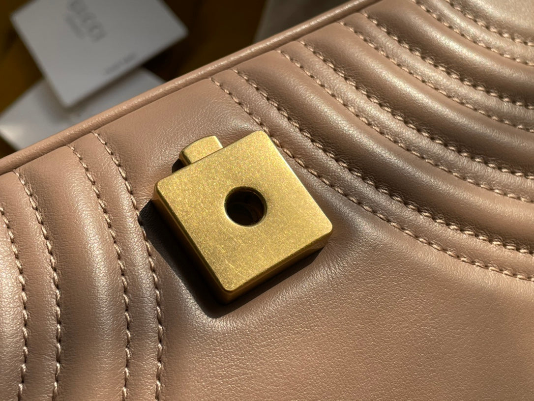 SAC GG MARMONT MATELASSÉ PETIT 22 CUIR DE VEAU BEIGE