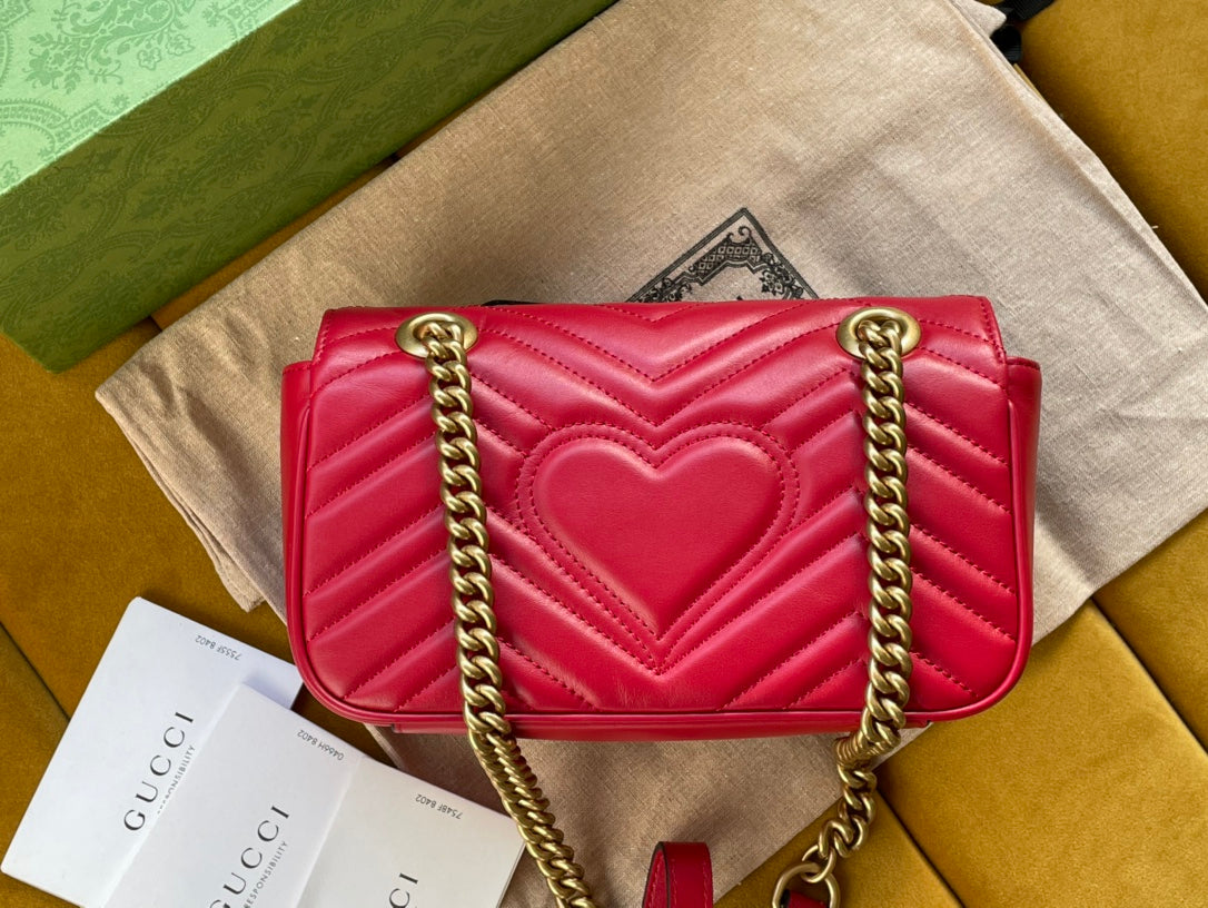 SAC GG MARMONT MATELASSÉ PETIT 22 EN CUIR DE VEAU ROUGE ROSE