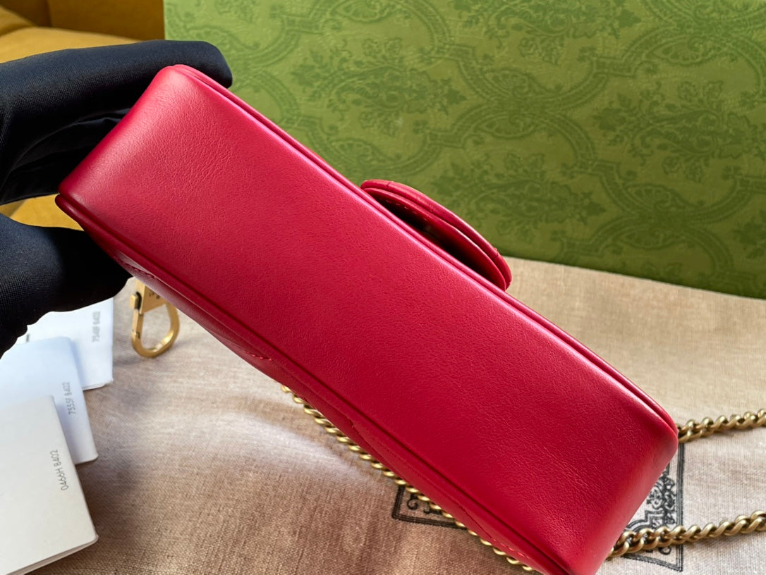 SAC GG MARMONT MINI 16 EN CUIR DE VEAU ROUGE ROSE