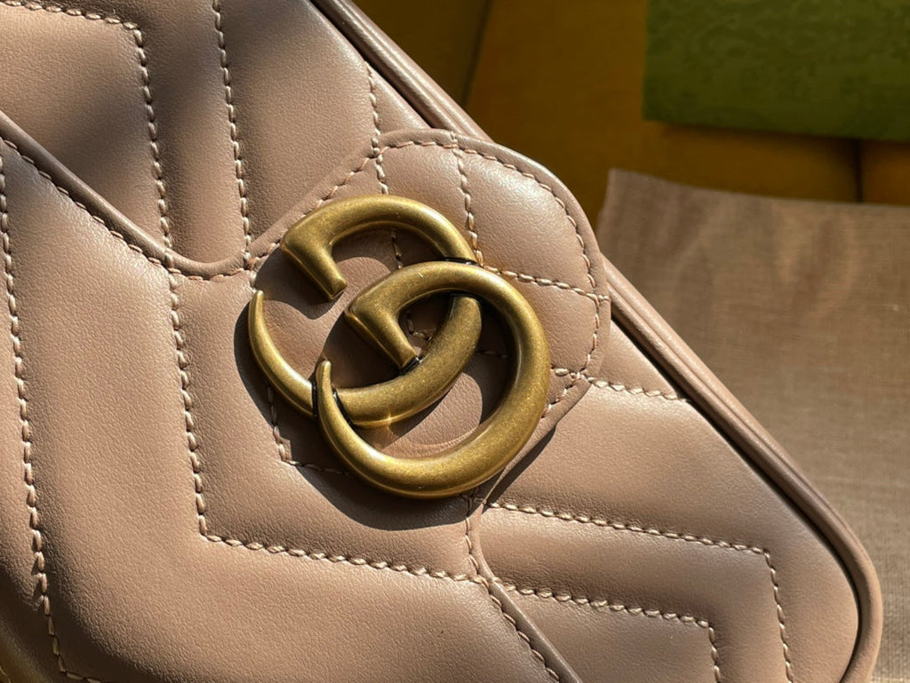 SAC GG MARMONT MINI 16 EN CUIR DE VEAU BEIGE