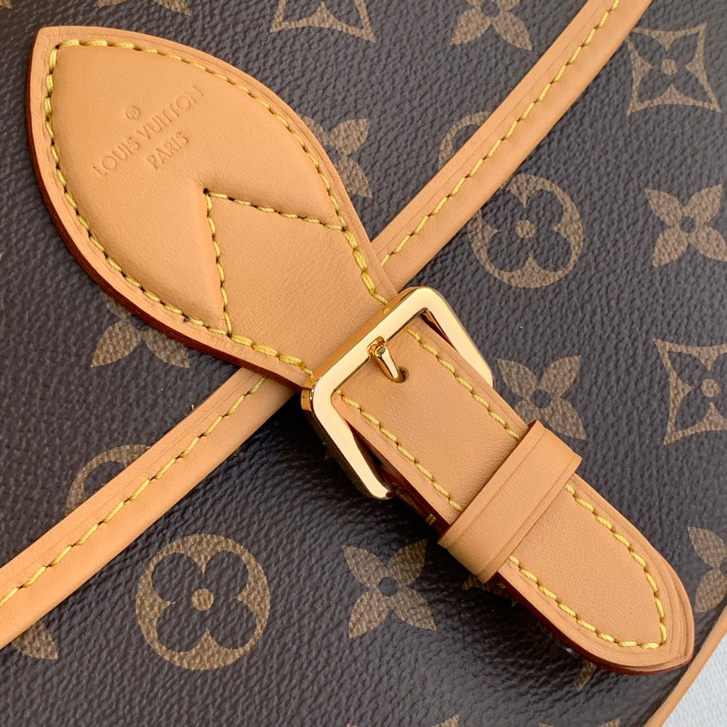 DIANE 24 TOILE MONOGRAMME MARRON