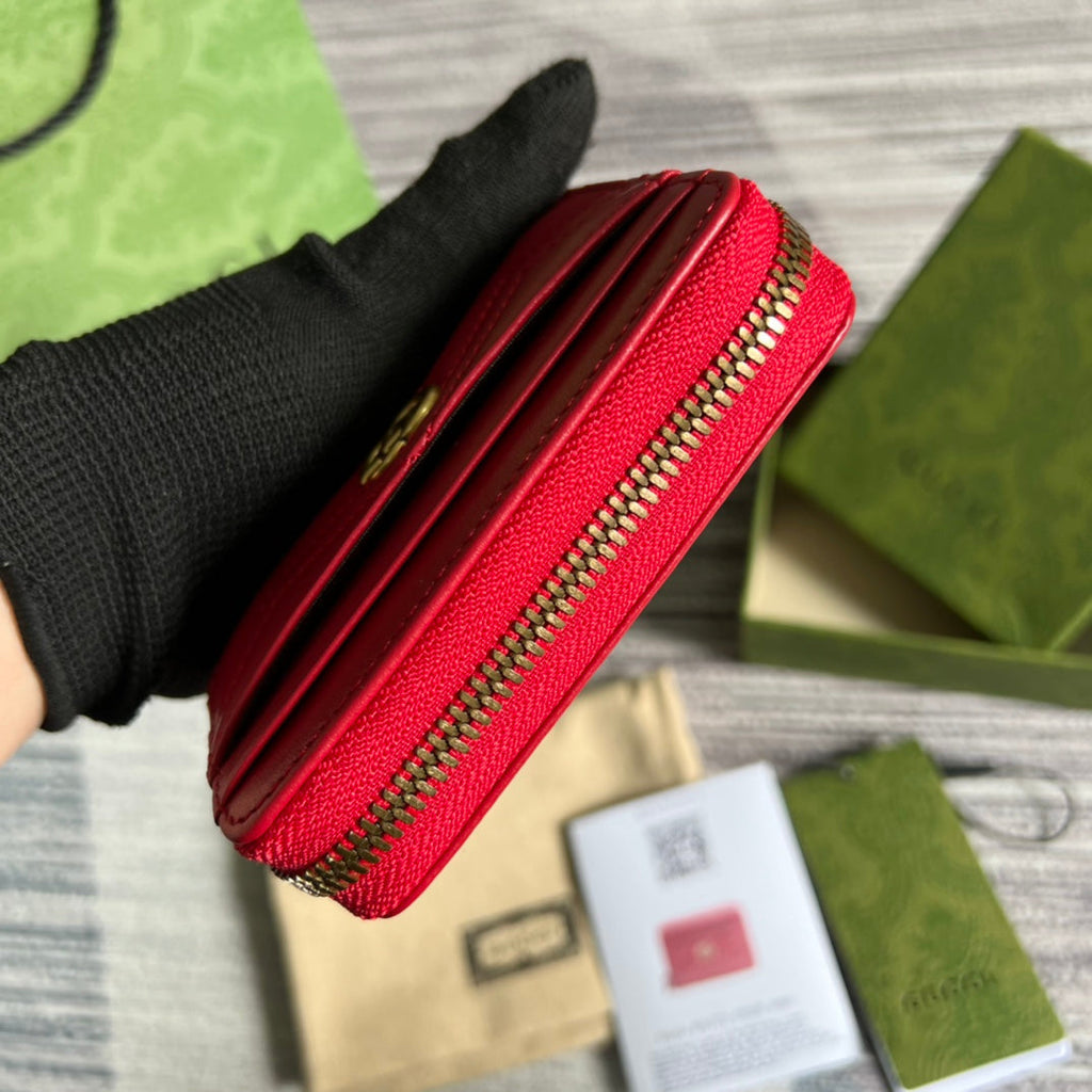 PORTEFEUILLE GG MARMONT MINI 11 EN CUIR DE VEAU ROUGE CERISE