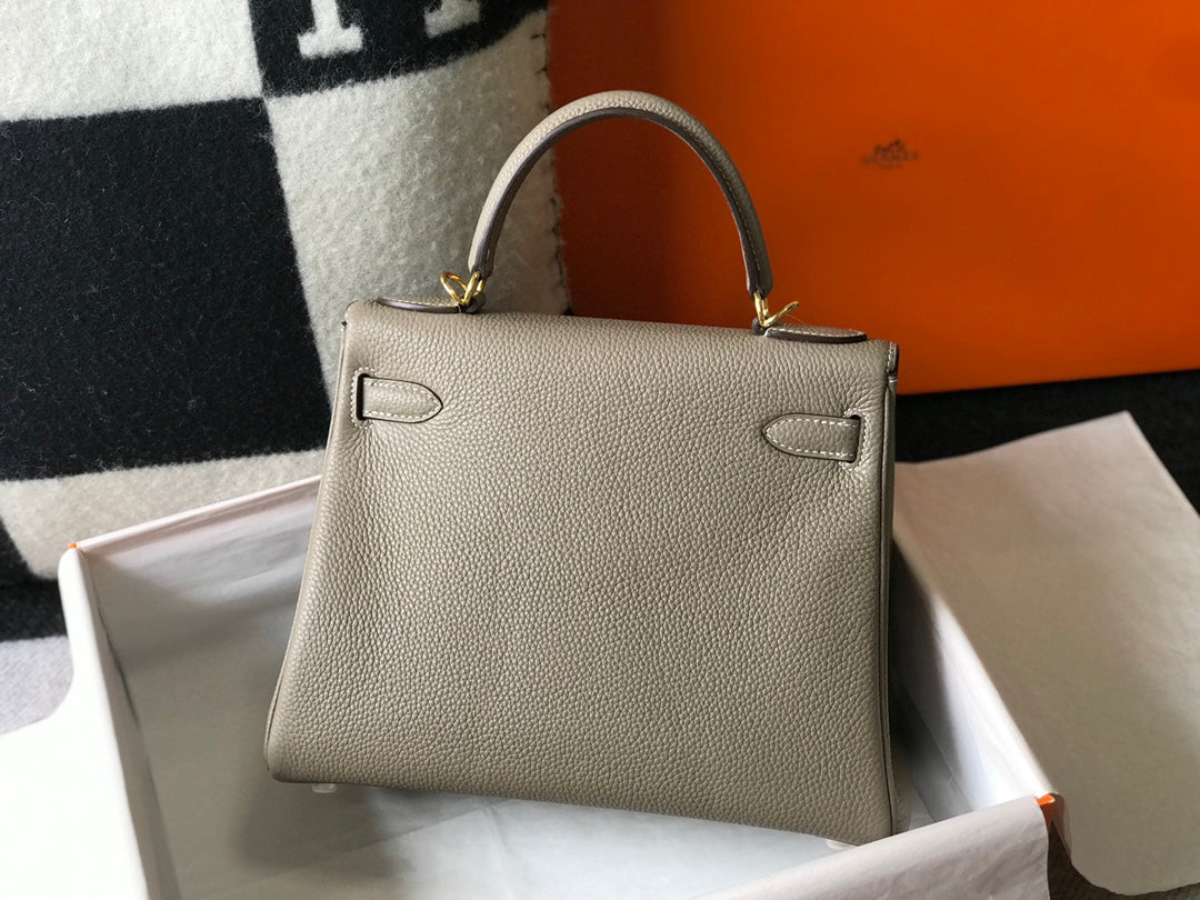 HM ケリー 32cm デザートトープ トーゴレザー ゴールド金具
