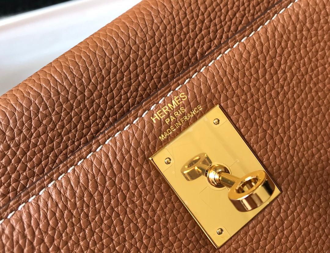 HM KELLY 32CM CUIR TOGO DORÉ QUINCAILLERIE DORÉ