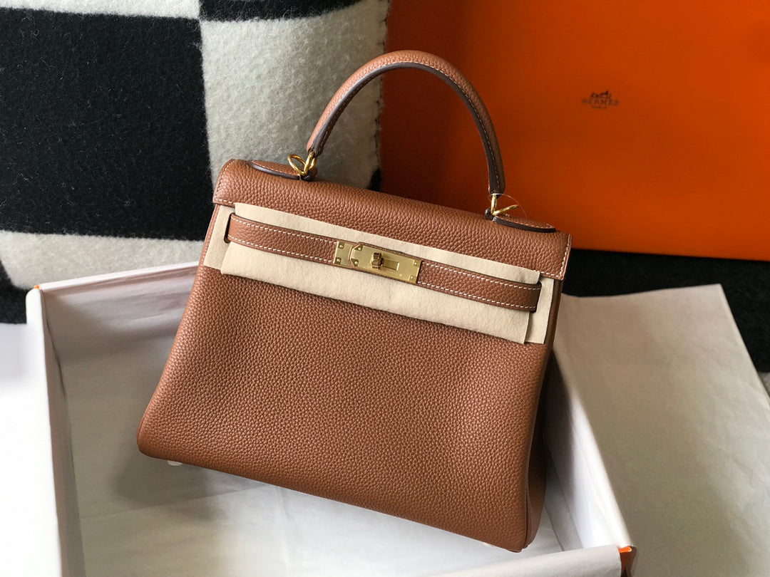 HM ケリー 32cm ゴールド トーゴレザー ゴールド金具