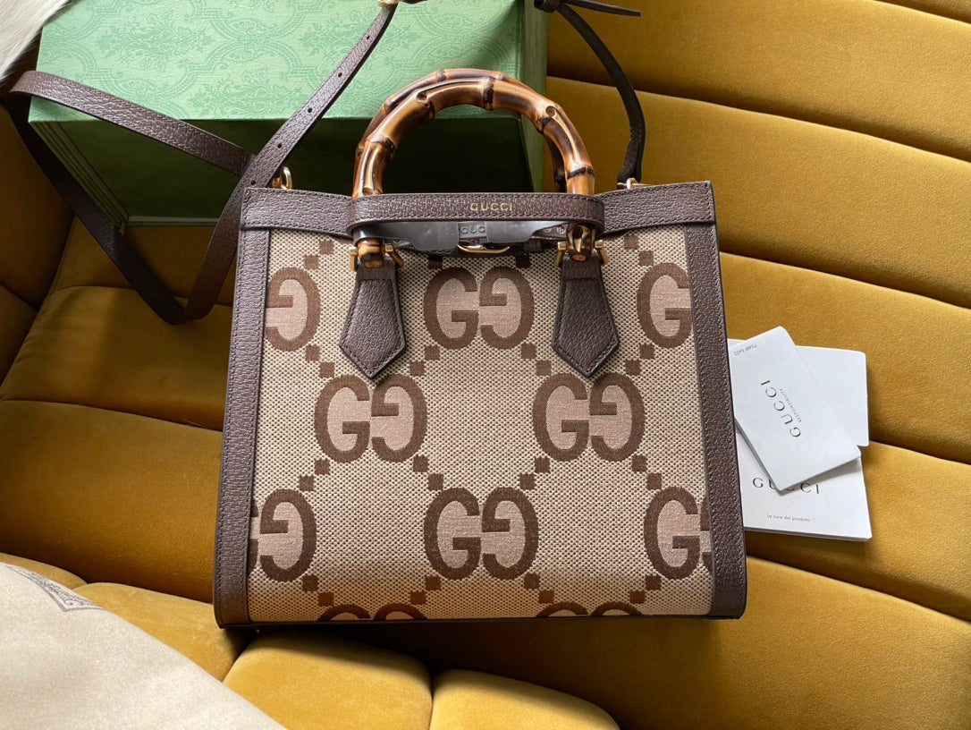 MINI SAC CABAS GG DIANA 27 EN TOILE BEIGE ET CUIR DE VEAU MARRON
