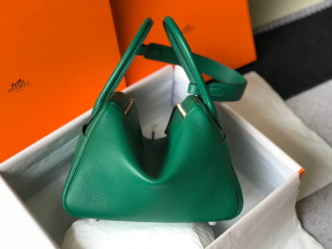 SAC HM LINDY 30 CUIR TAURILLON CLEMENCE VERT CASTLETON
