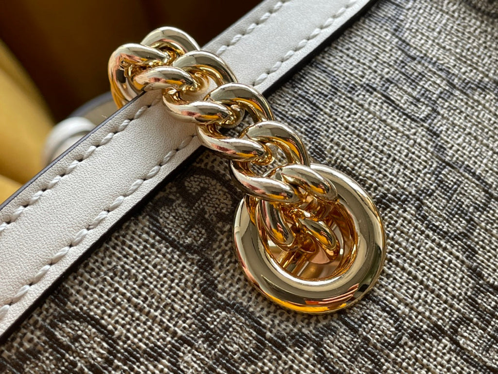 Grand sac bandoulière GG PADLOCK 35 en toile beige et cuir de veau blanc
