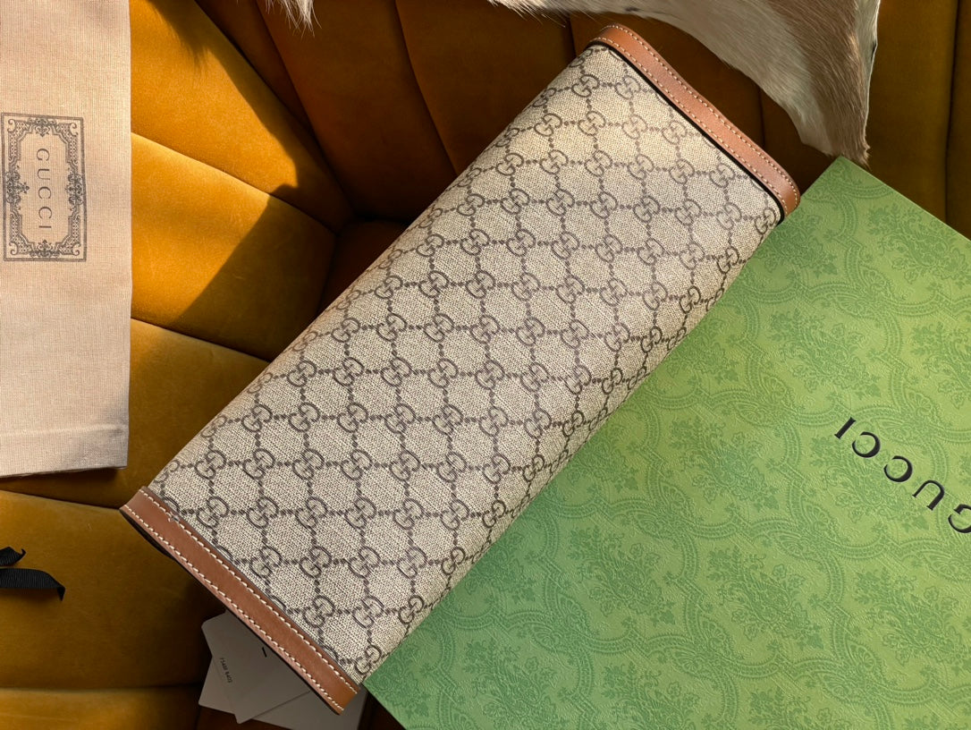 Grand sac bandoulière GG PADLOCK 35 en toile beige et cuir de veau marron