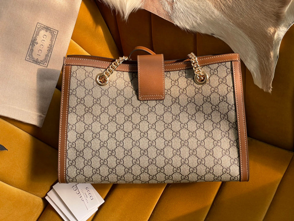 Grand sac bandoulière GG PADLOCK 35 en toile beige et cuir de veau marron