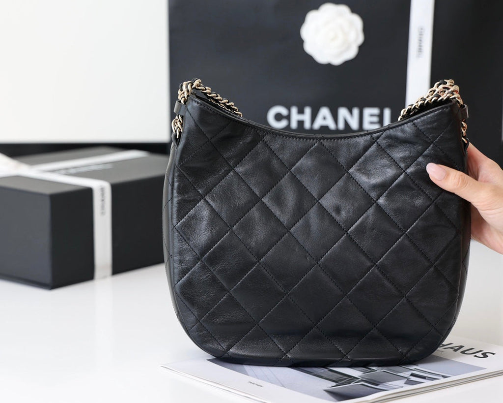 CC HOBO BAG 26CM BLACK LAMBSKIN SILVER HARDWARE
