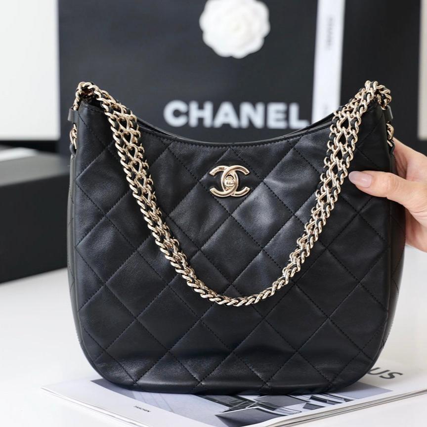 CC HOBO BAG 26CM BLACK LAMBSKIN SILVER HARDWARE
