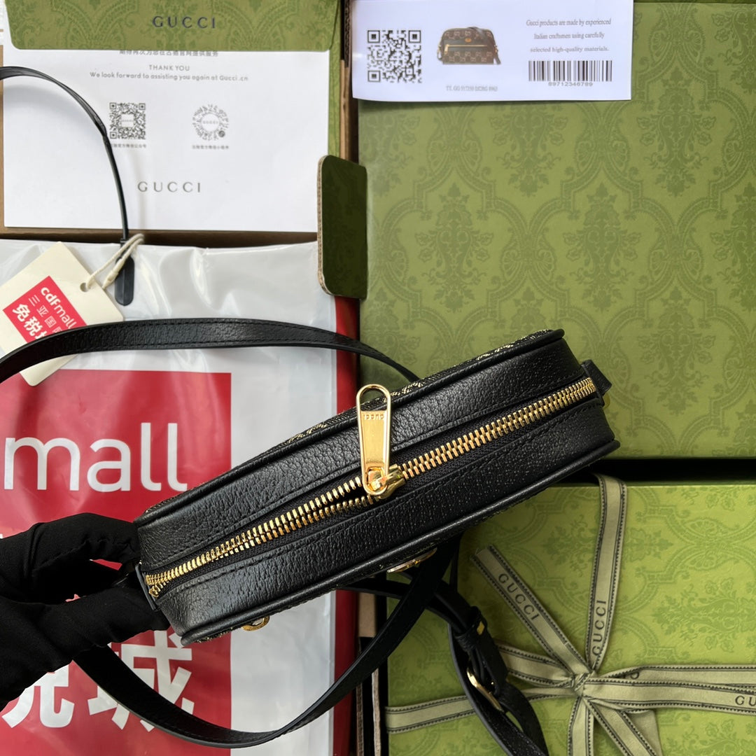 SAC À BANDOULIÈRE EN JEAN 17 NOIR AVEC BORDURE EN CUIR