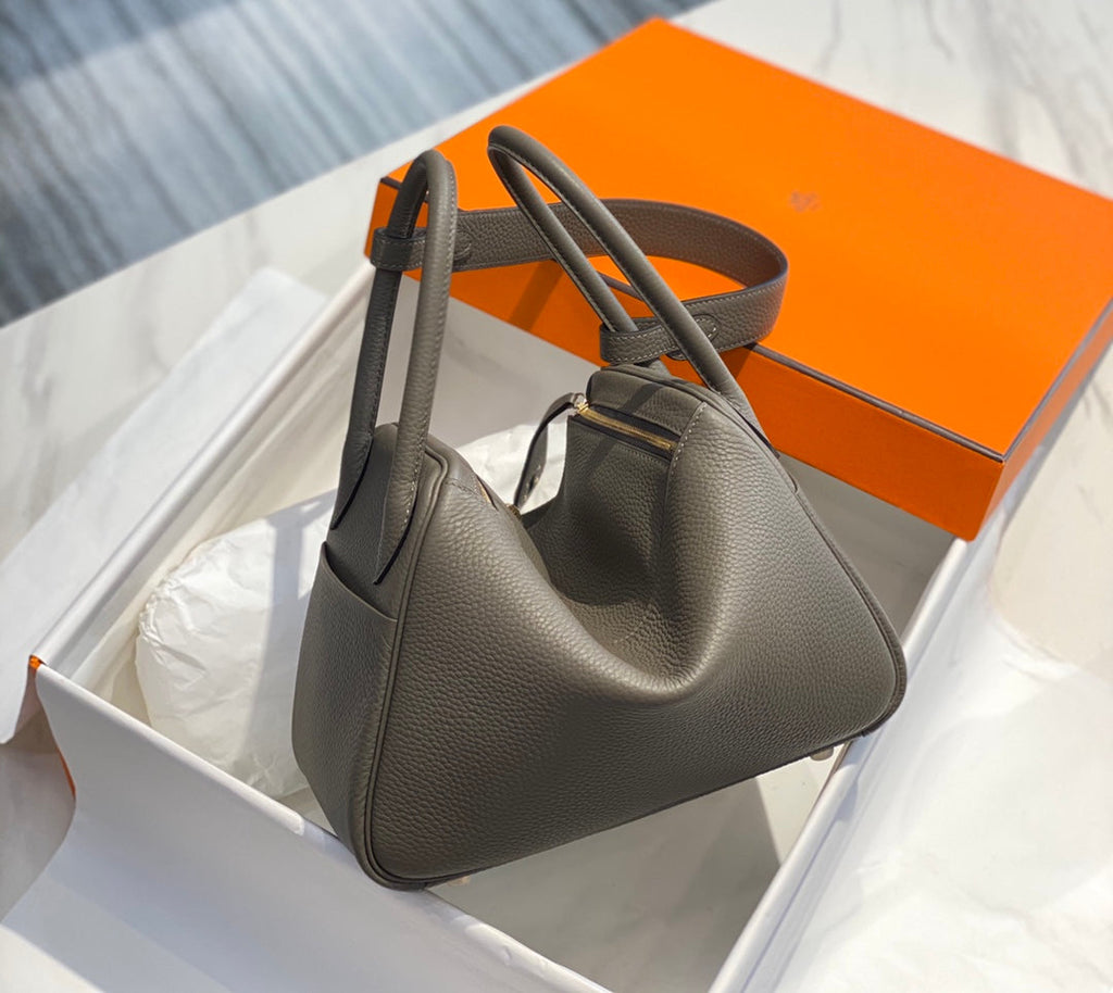 SAC HM LINDY 30 CUIR TAURILLON CLEMENCE OLIVE