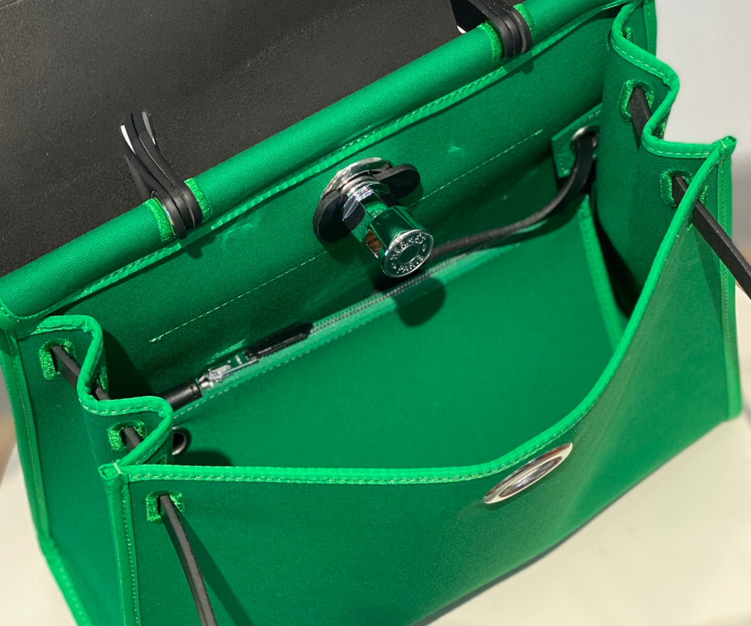 HERBAG 31 TOILE GREEN CANVAS BLACK COWHIDE LEATHER