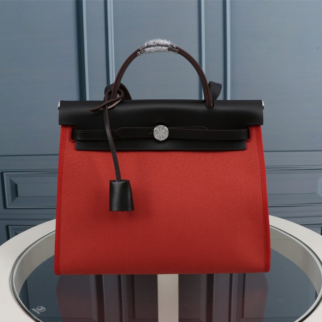 HM HERBAG ZIP 31 TOILE ROUGE ET NOIRE