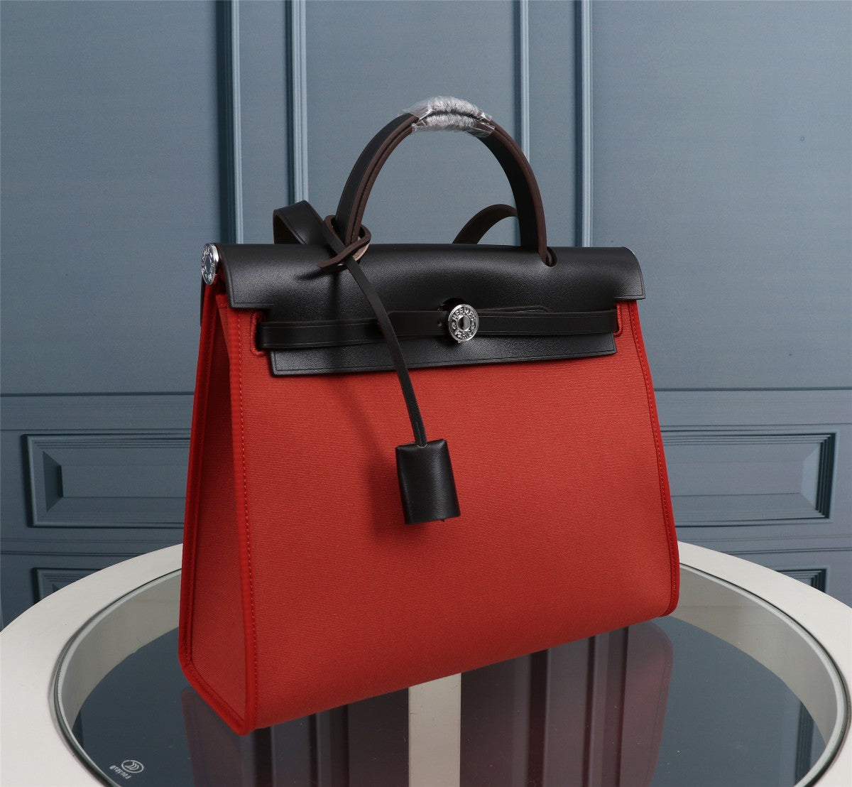 HM HERBAG ZIP 31 TOILE ROUGE ET NOIRE