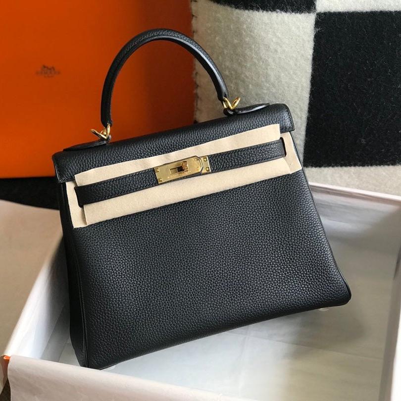 SAC HM KELLY 32 CM EN TOGO NOIR QUINCAILLERIE OR