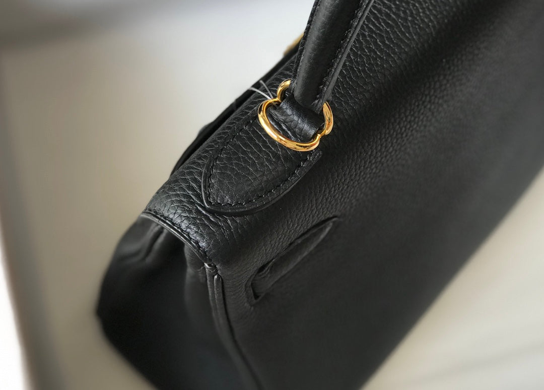 HM KELLY 32CM CUIR TOGO NOIR QUINCAILLERIE DORÉ