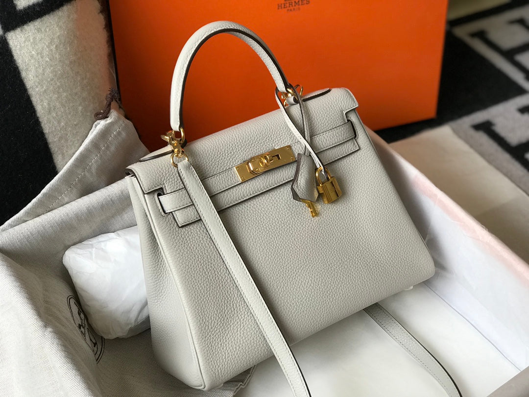 HM ケリー 32cm ホワイト トーゴレザー ゴールド金具