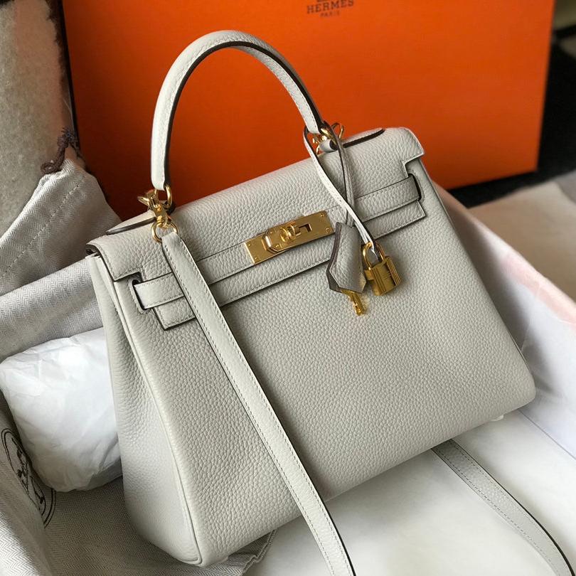 SAC HM KELLY 32 CM EN TOGO BLANC QUINCAILLERIE DORÉE