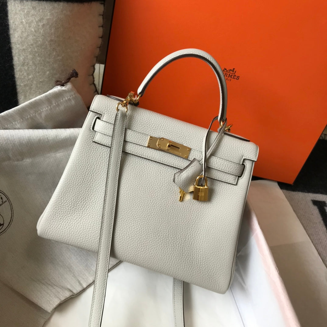 HM ケリー 32cm ホワイト トーゴレザー ゴールド金具