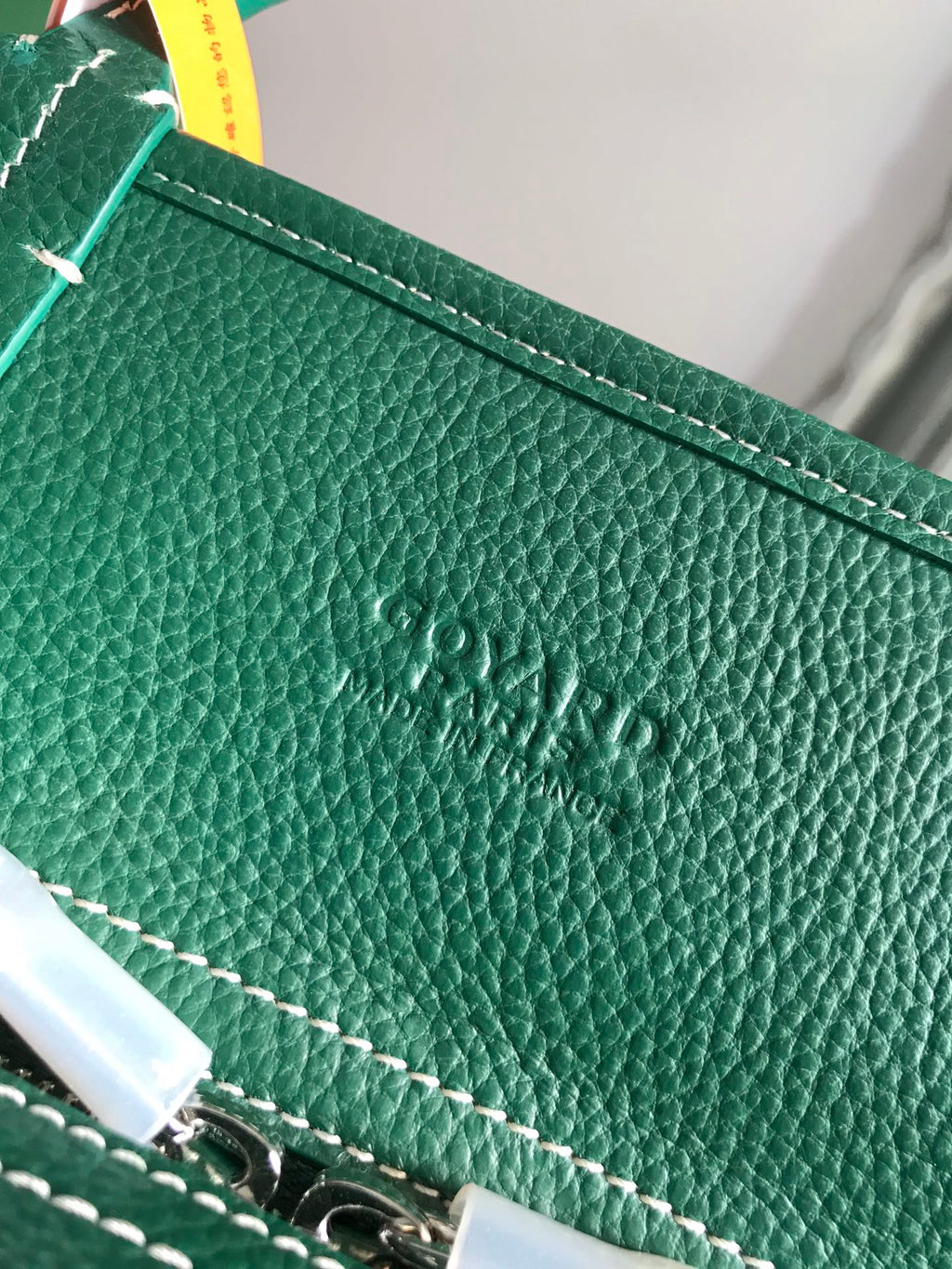 SAC HARDY PM 40 EN TOILE GOYARDINE VERTE ET GARNITURES EN CUIR TAURILLON