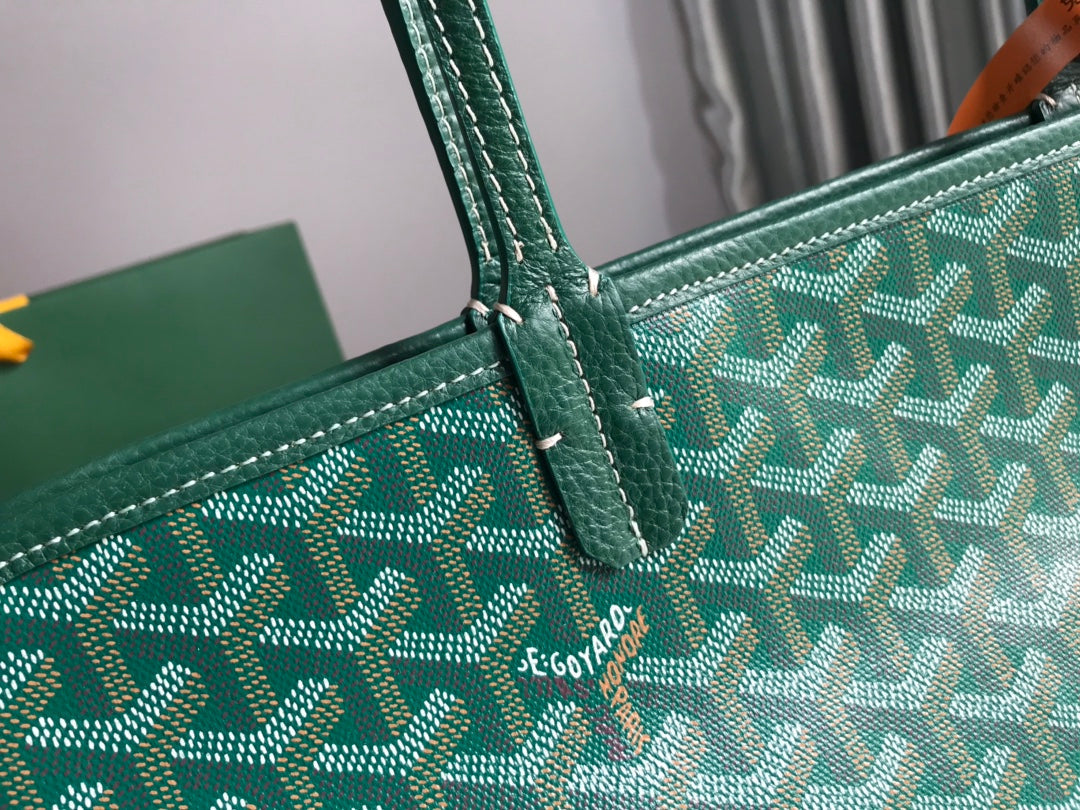 SAC HARDY PM 40 EN TOILE GOYARDINE VERTE ET GARNITURES EN CUIR TAURILLON