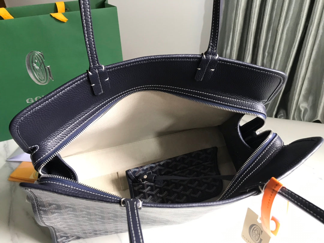 SAC HARDY PM 40 EN TOILE GOYARDINE BLEU MARINE ET GARNITURES EN CUIR TAURILLON NOIR