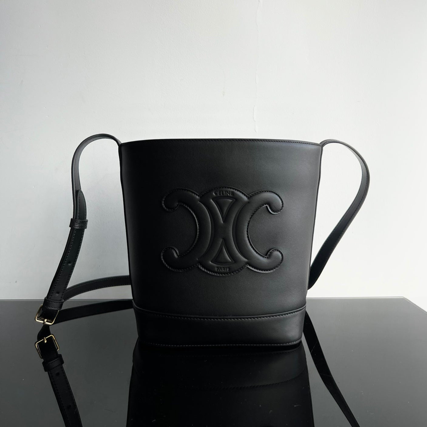 SEAU CUIR TRIOMPHE 24 VEAU NOIR