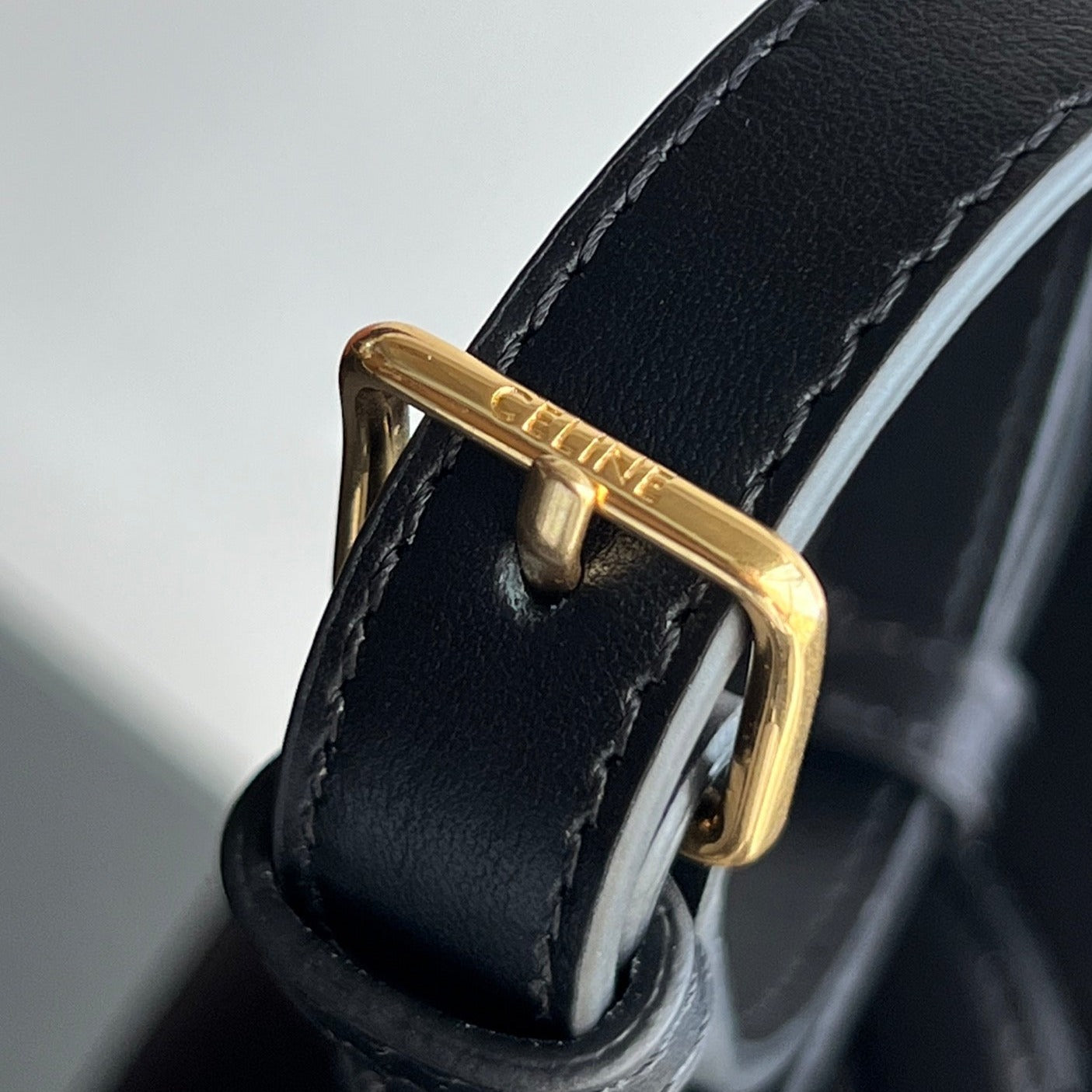 SEAU CUIR TRIOMPHE 24 VEAU NOIR