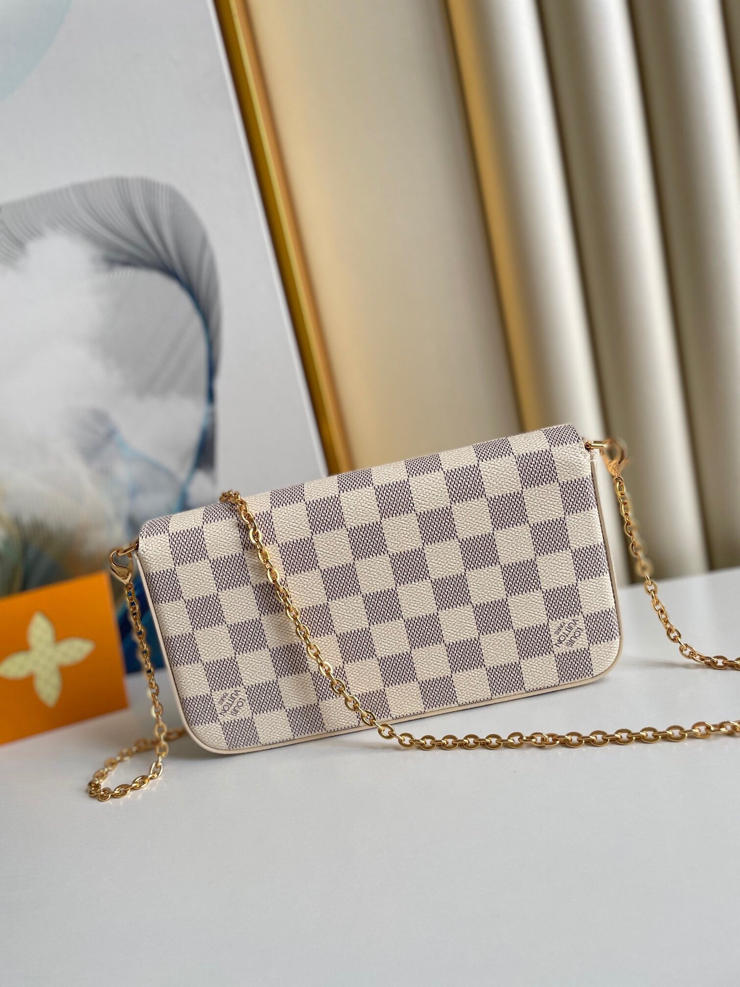 FÉLICIE POCHETTE 21 EN TOILE BLEU BEIGE DAMIER AZUR MATÉRIEL OR