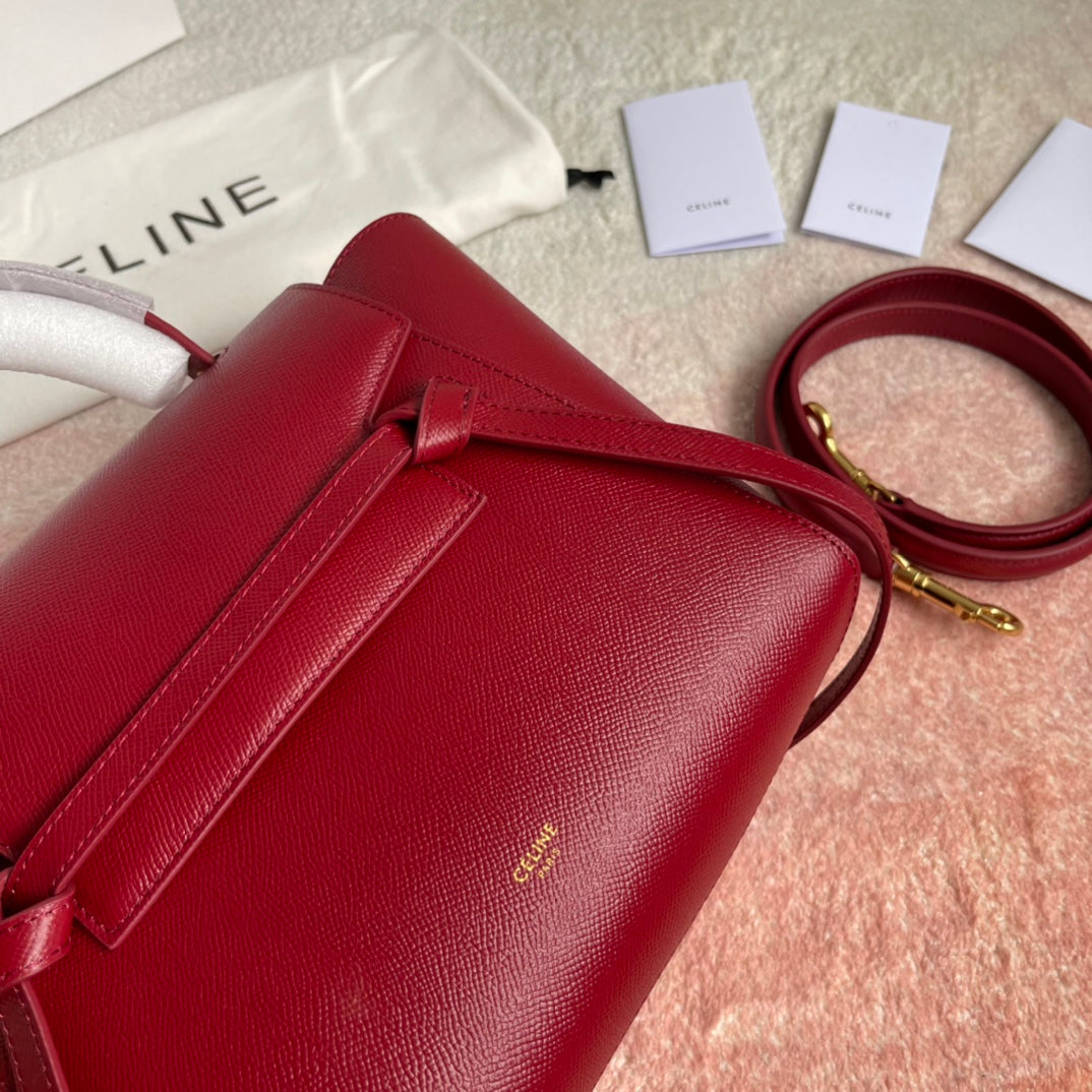 SAC À POISSON 24 CUIR DE VACHE ROUGE CERISE