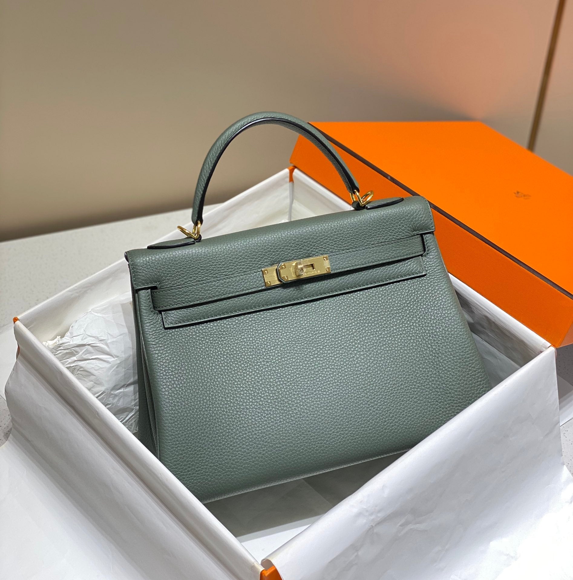 HM ケリー 28cm ダークグレー トーゴ ゴールド金具