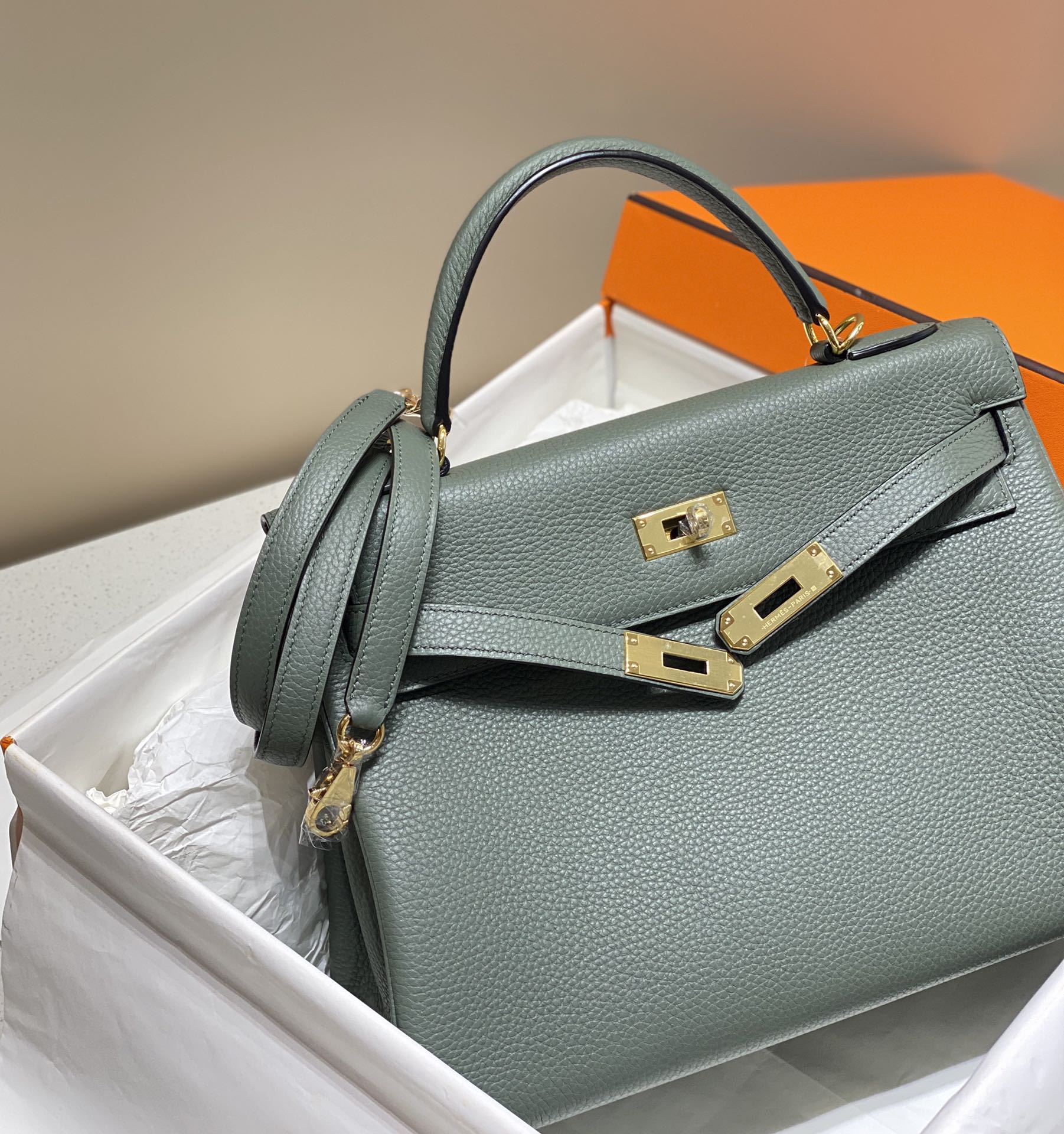 HM ケリー 28cm ダークグレー トーゴ ゴールド金具