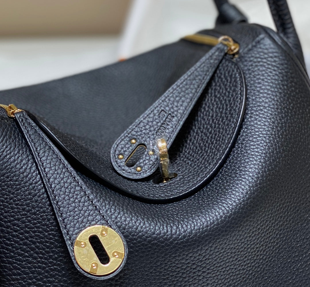 SAC HM LINDY 26 EN CUIR TAURILLON CLEMENCE NOIR