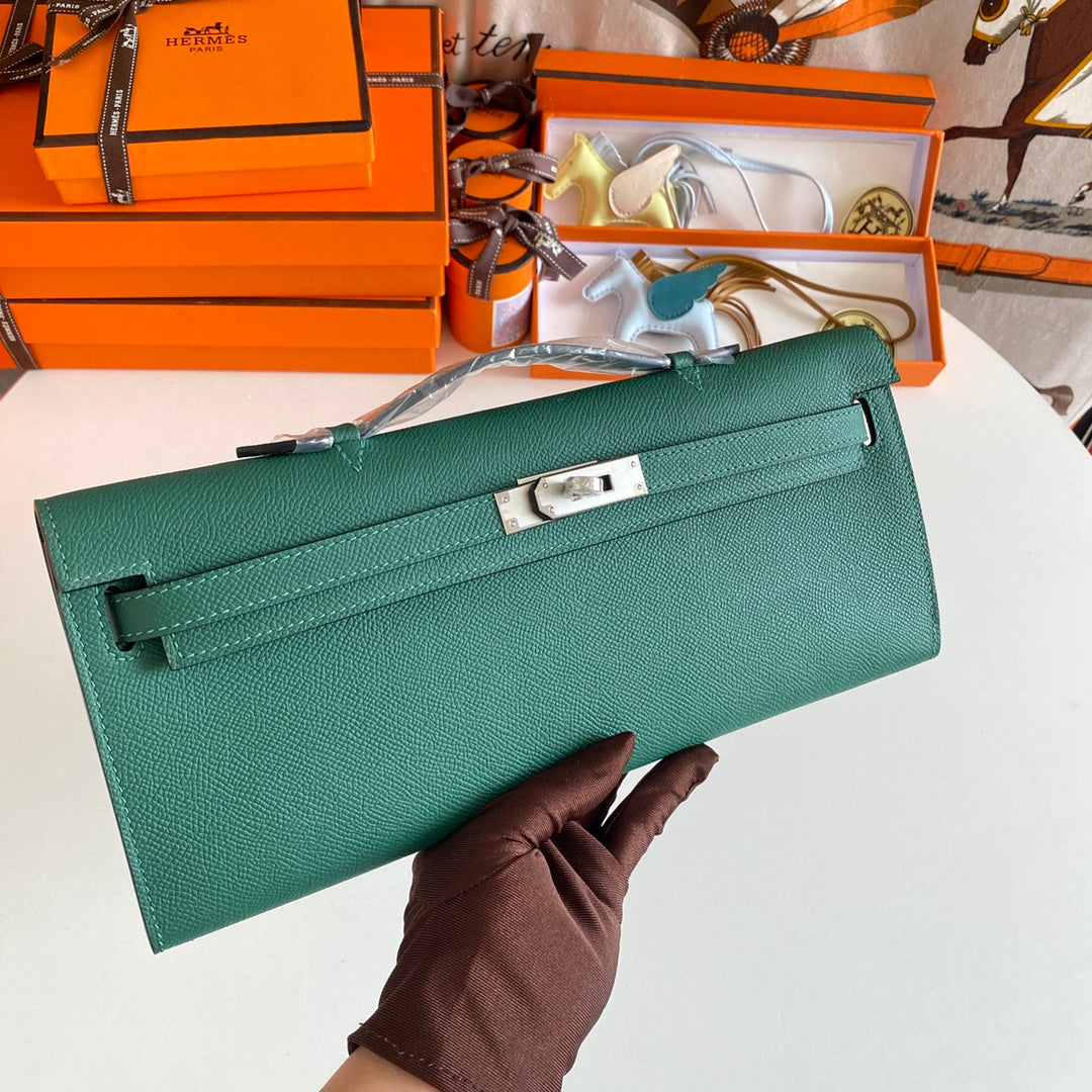 HM KELLY CUT 31 KAITOKE CUIR EPSOM VERT QUINCAILLERIE ARGENTÉE 229041