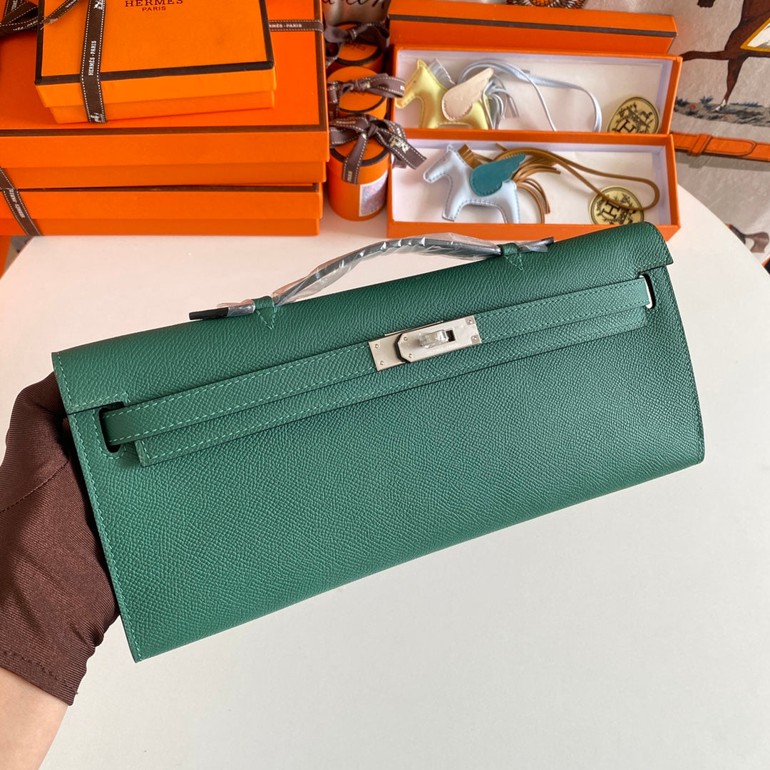 HM KELLY CUT 31 KAITOKE CUIR EPSOM VERT QUINCAILLERIE ARGENTÉE 229041