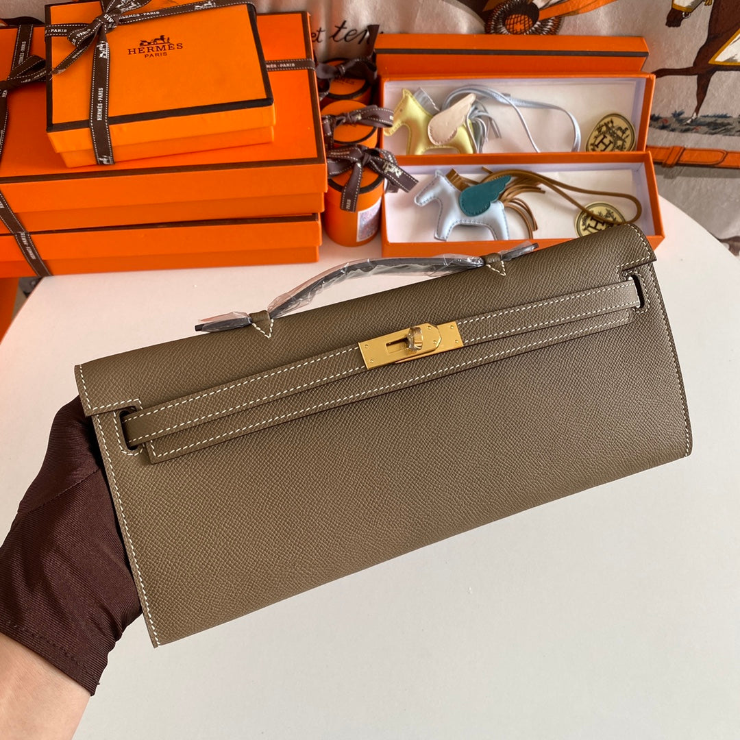 HM KELLY CUT 31 CUIR EPSOM ÉTOUPE QUINCAILLERIE DORÉ 229054