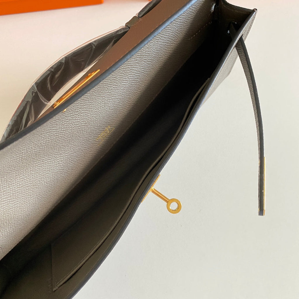 HM KELLY CUT 31 FOSSIL GRAY EPSOM LEATHER GOLD HARDWARE 229052