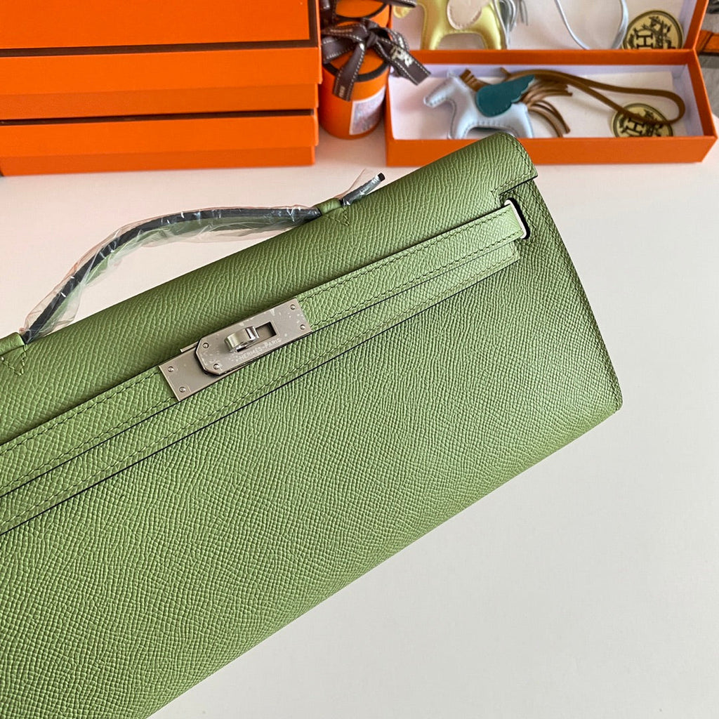 HM KELLY CUT 31 CUIR EPSOM VERT OLIVE QUINCAILLERIE ARGENTÉE 229044