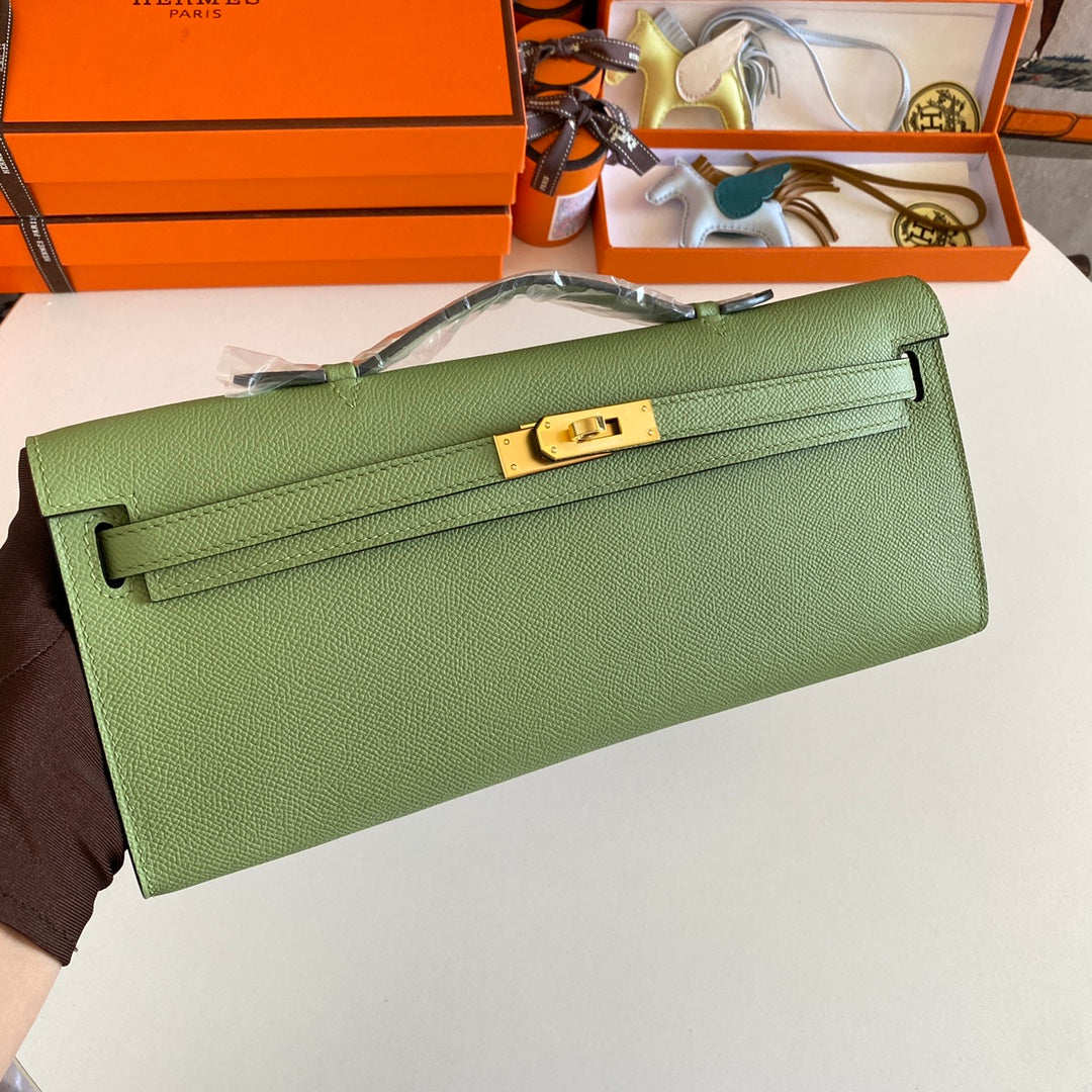 HM KELLY CUT 31 CUIR EPSOM VERT OLIVE QUINCAILLERIE DORÉ 229045