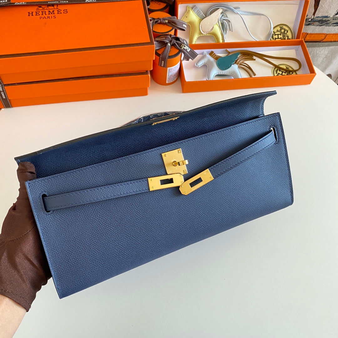 HM KELLY CUT 31 CUIR EPSOM BLEU NUIT QUINCAILLERIE DORÉ 229049