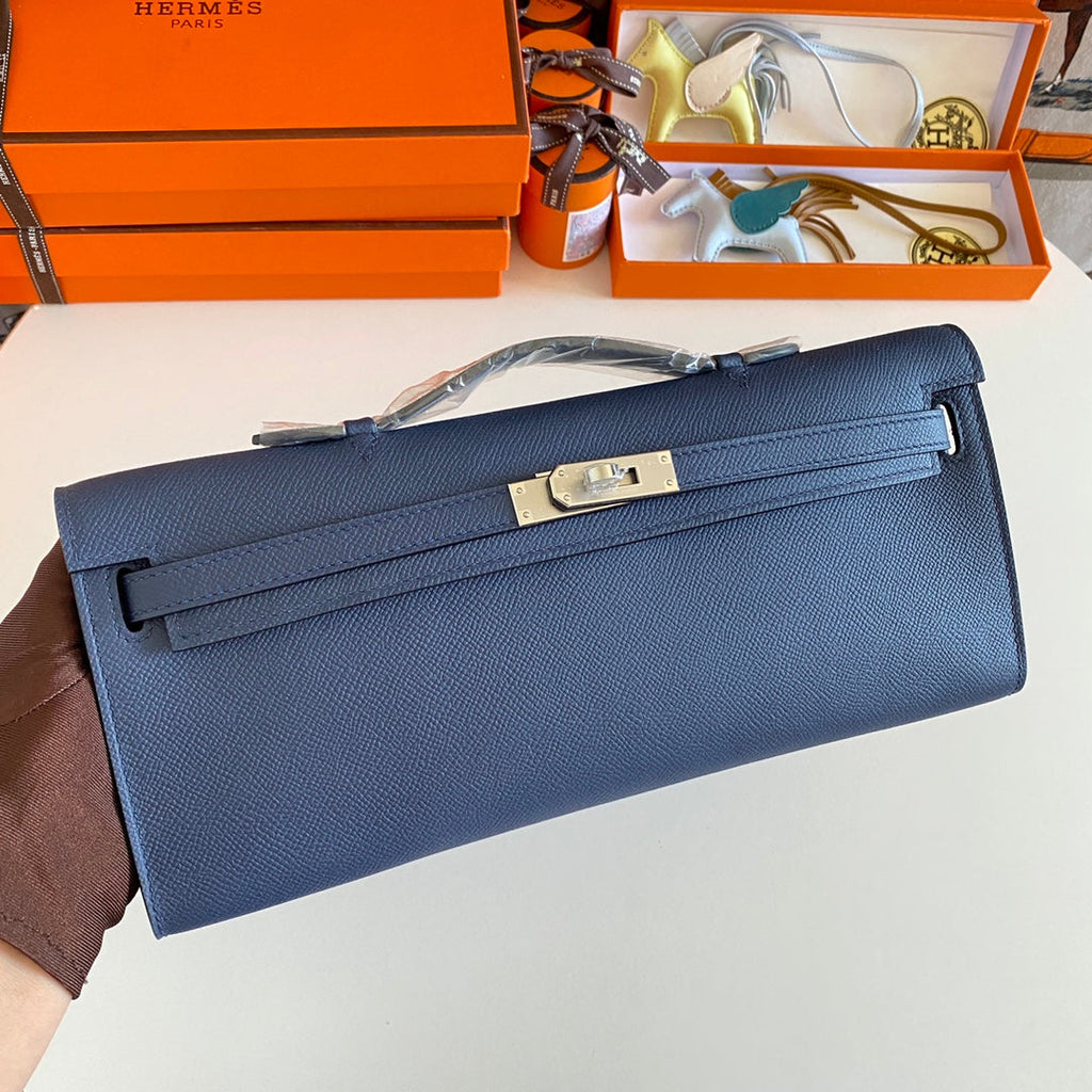 HM KELLY CUT 31 CUIR EPSOM BLEU NUIT QUINCAILLERIE ARGENTÉE 229048