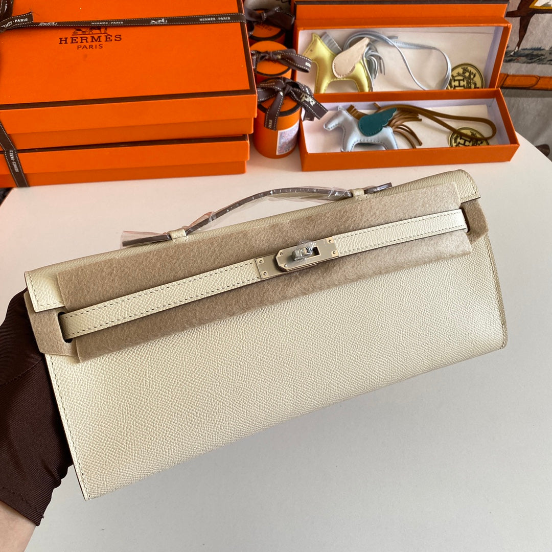 HM KELLY CUT 31 CUIR EPSOM IVOIRE QUINCAILLERIE ARGENTÉE 229046