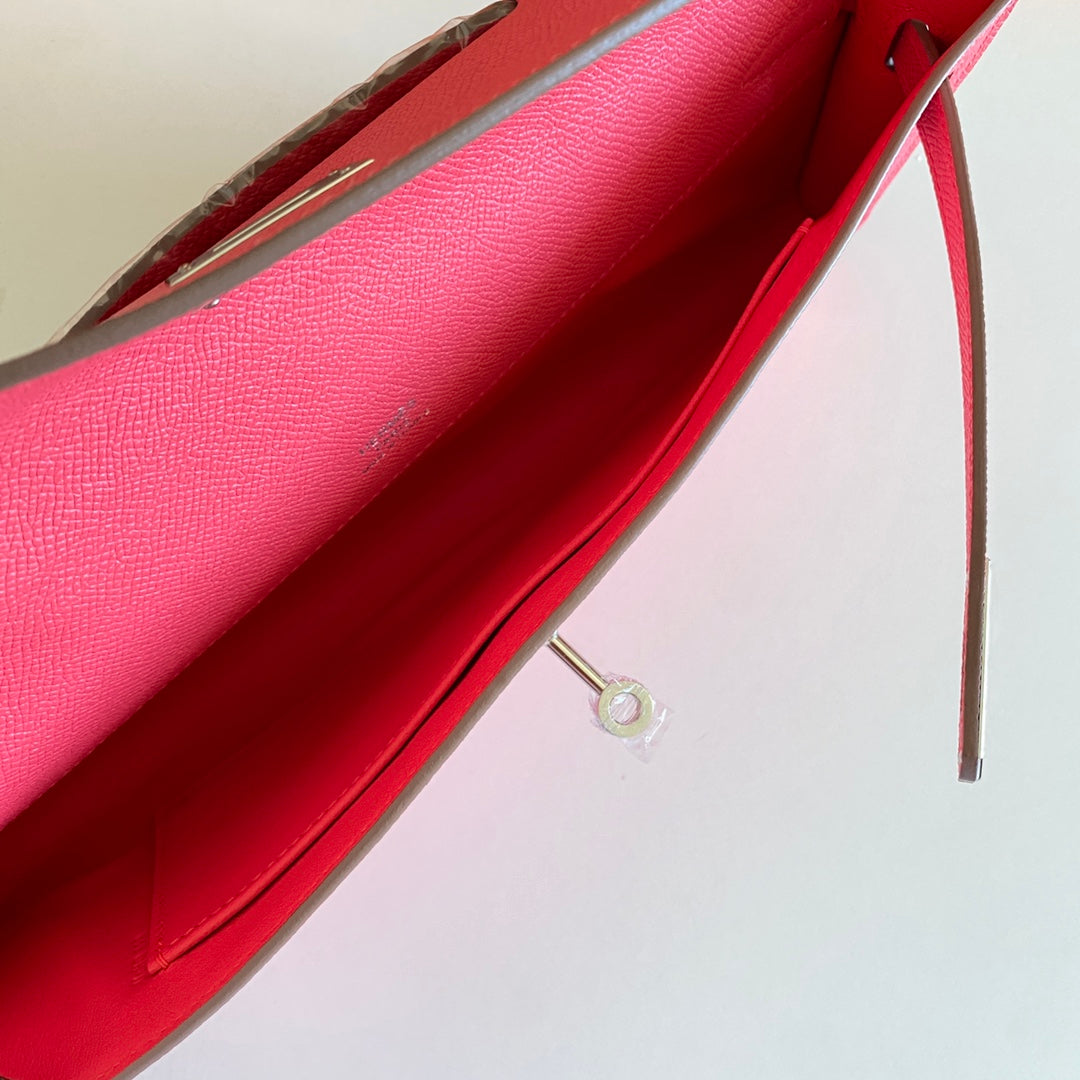 HM KELLY CUT 31 CUIR EPSOM AMARANTH QUINCAILLERIE ARGENTÉE 229043