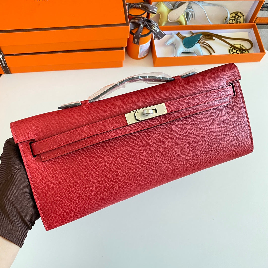 HM KELLY CUT 31 CUIR EPSOM ROUGE QUINCAILLERIE ARGENTÉE 229050